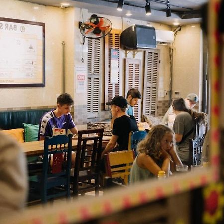 Tribee Kinh Hostel & Bar Хой Ан Екстериор снимка