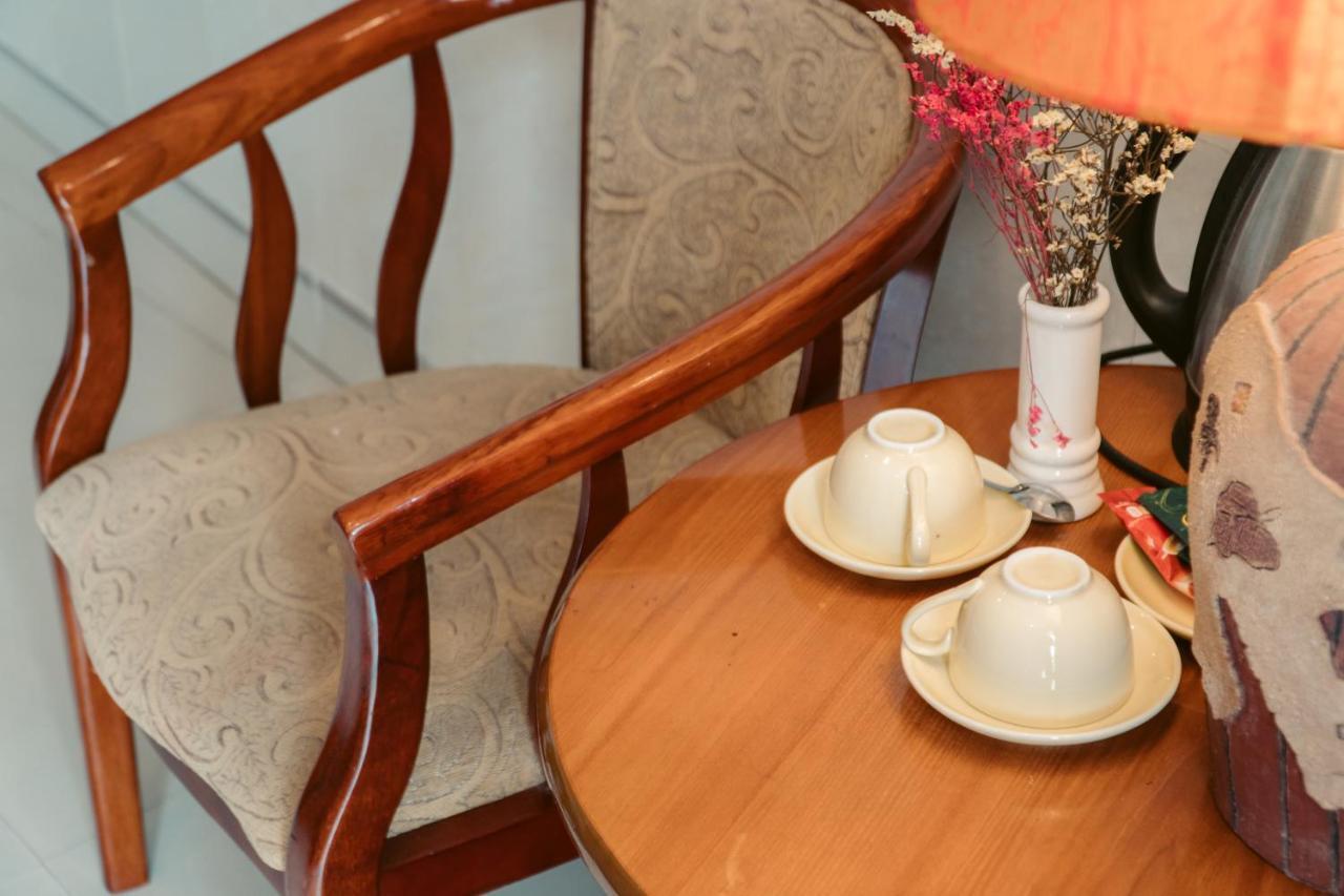 Tribee Kinh Hostel & Bar Хой Ан Екстериор снимка