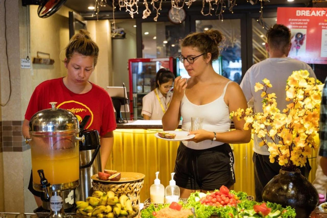 Tribee Kinh Hostel & Bar Хой Ан Екстериор снимка