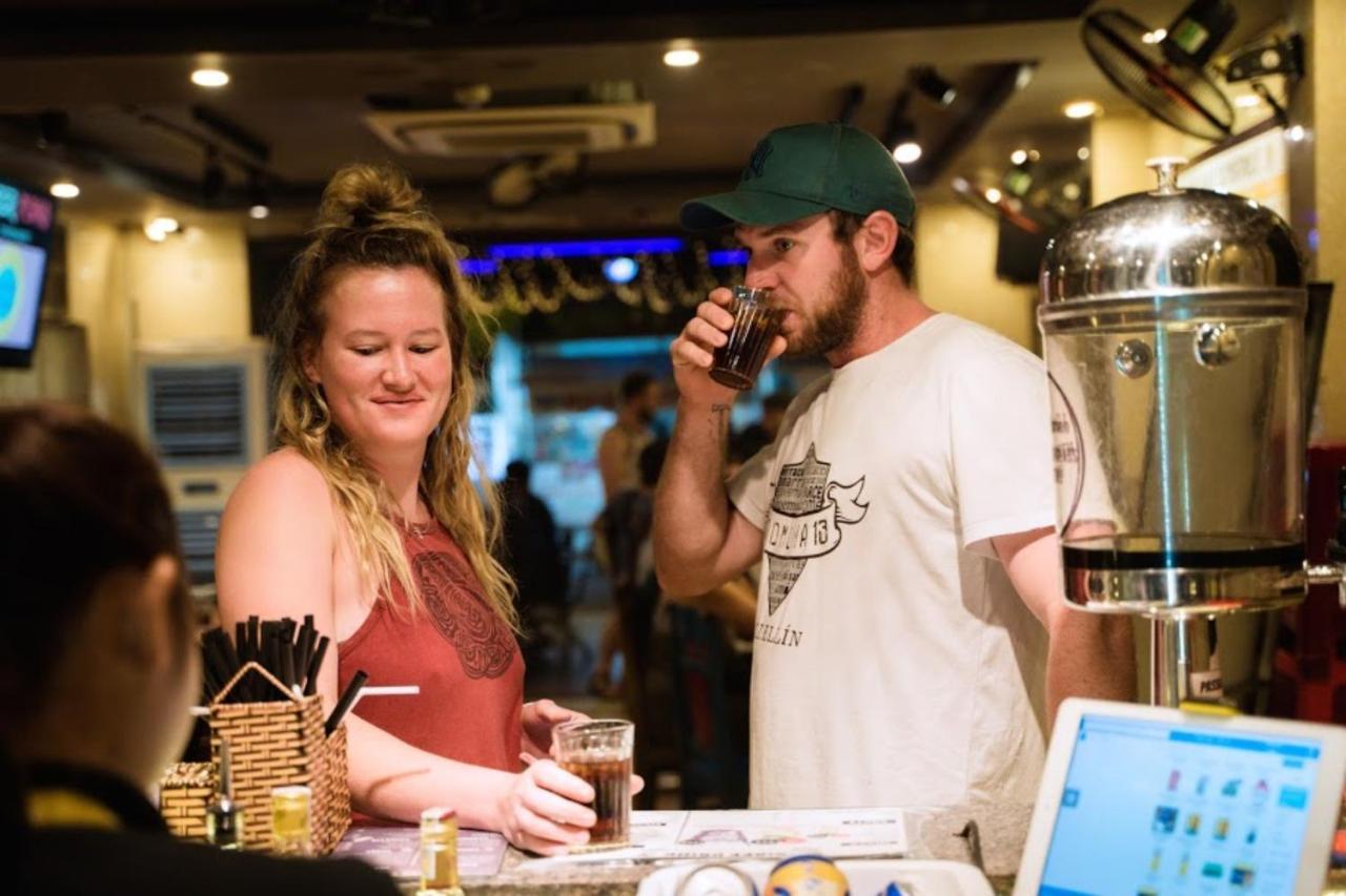 Tribee Kinh Hostel & Bar Хой Ан Екстериор снимка